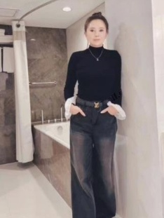 性价比长腿黑丝少妇
