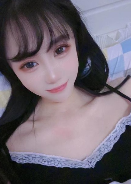 叫声好骚的小姐姐