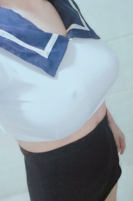 D杯大奶妹子