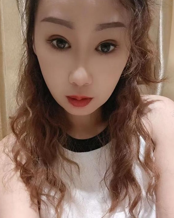 天桥丽丽