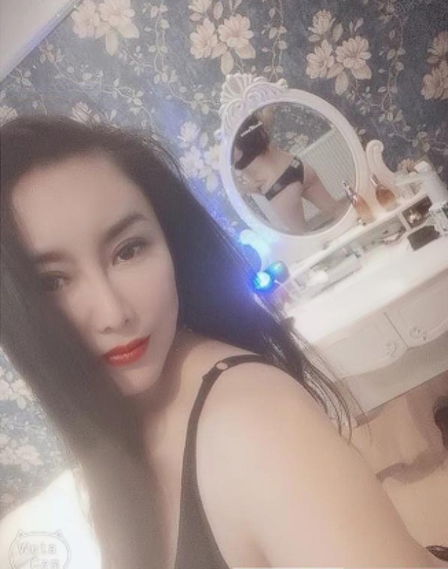 徐汇区丰满长腿御姐