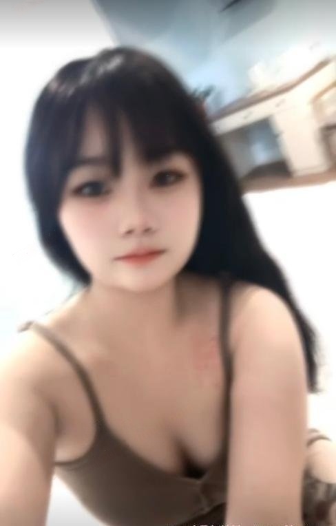 经开雪雪