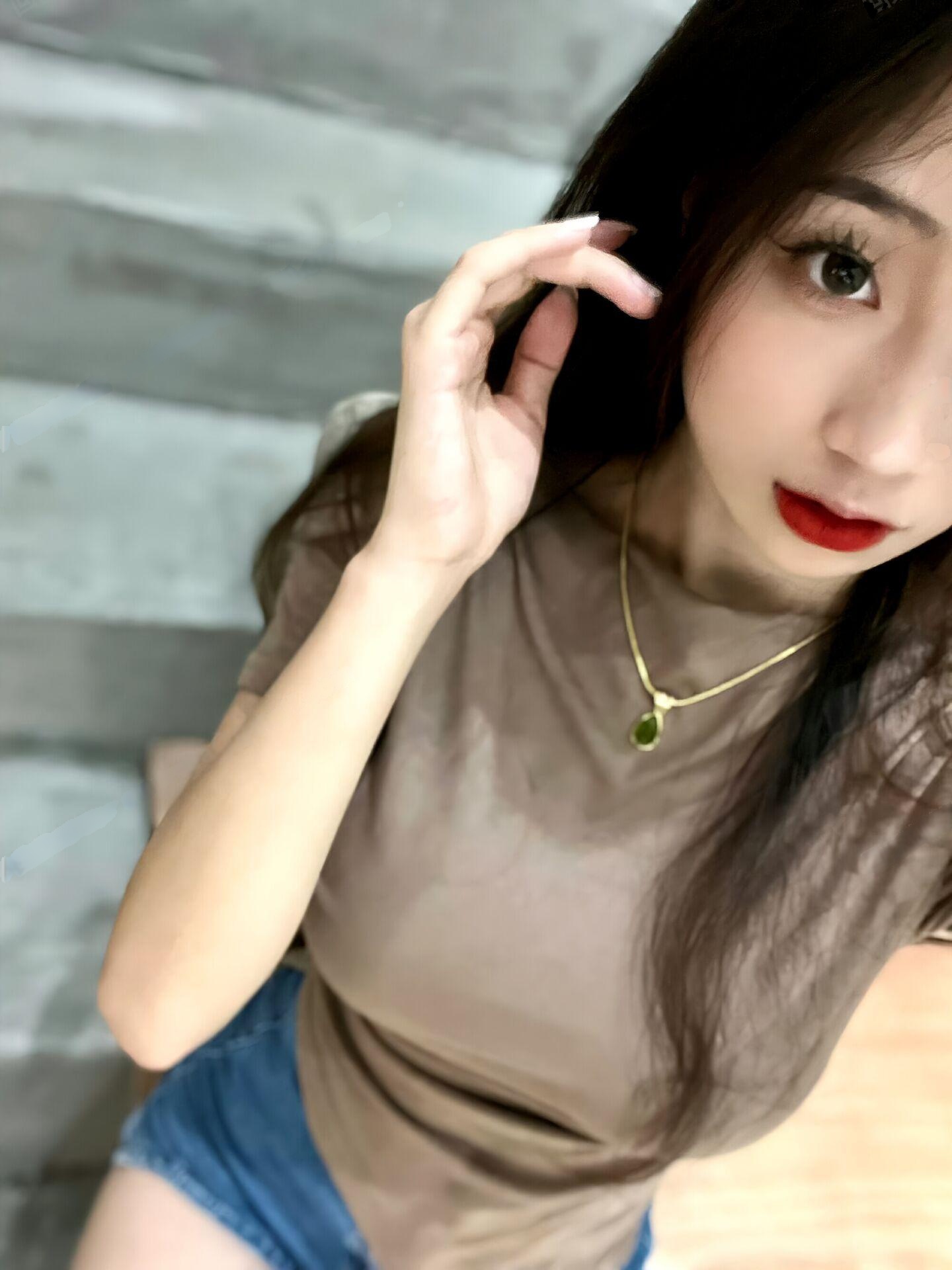 浦口骚气性感泻火学生妹