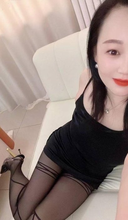 双飞浪货