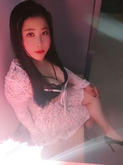 服务型大奶胸推