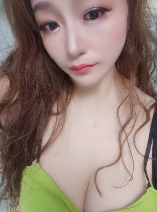 大胸小纹老师
