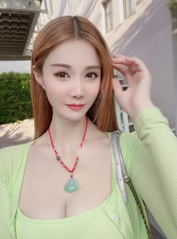 汉阳大奶骚女
