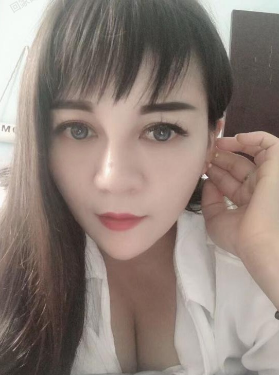 颜射熟女黑玫瑰