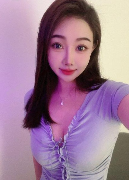 服务系大奶少妇安妮
