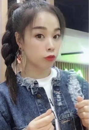 白云服务系少妇