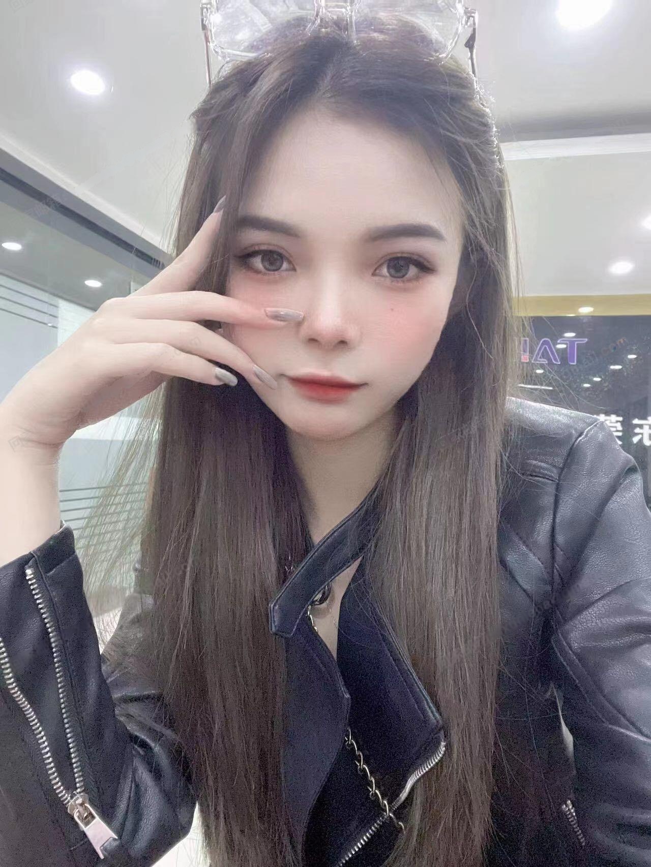 徐汇三点粉嫰水多妹