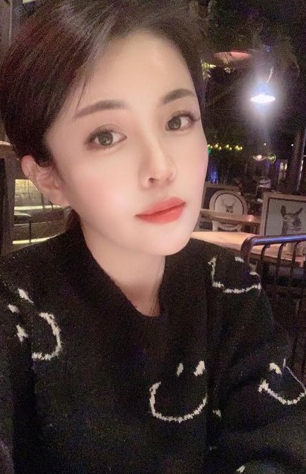 个体户小美女