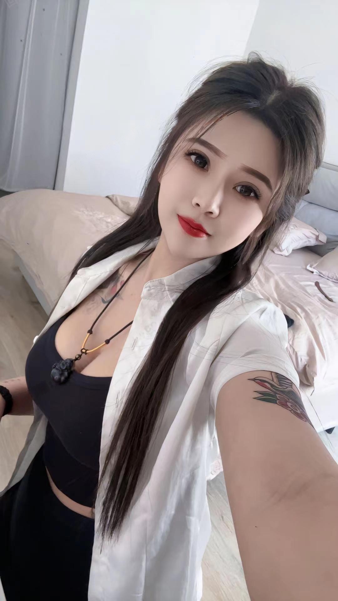 服务超赞的妹子