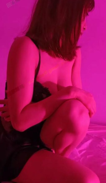 江北水床妮妮