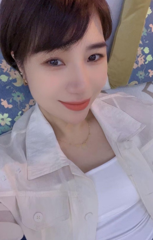 体验个激情御姐