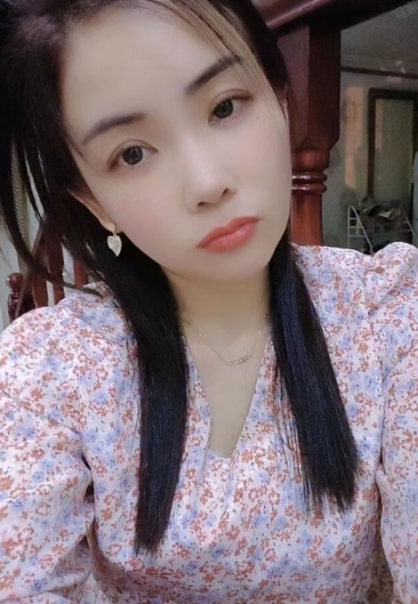 铁西轻淑女