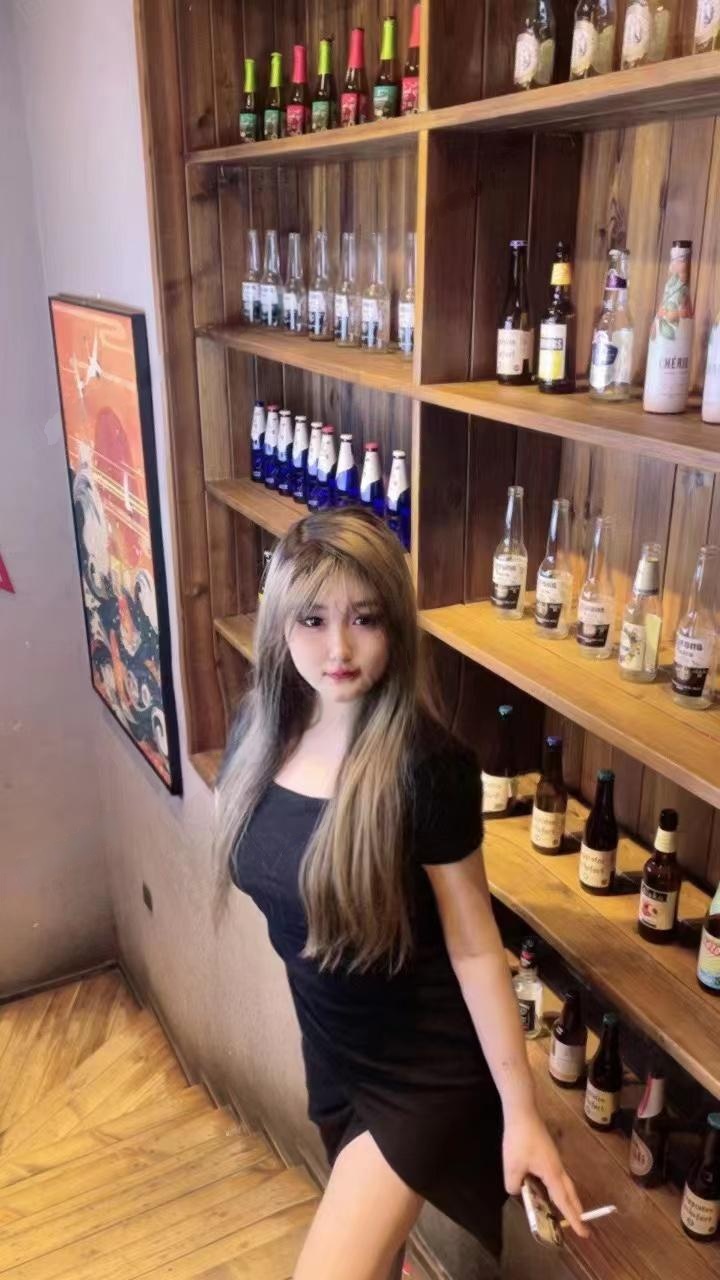 索菲亚19妹子