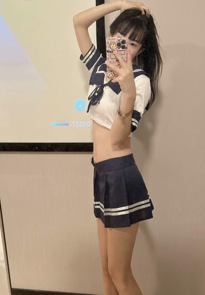 汉阳钟家村嫩妹暖洋洋