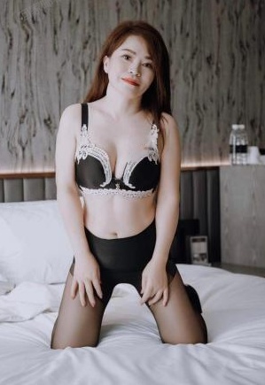 水床皮裤丰满姐姐