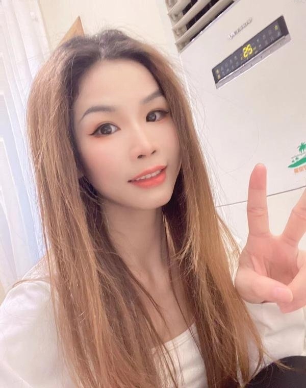 包河可湿吻阿朵