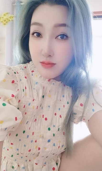 长腿美妇果果