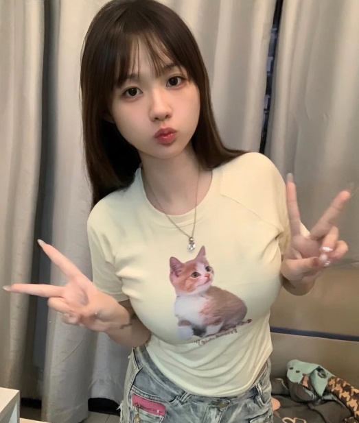 光谷风骚小姐姐