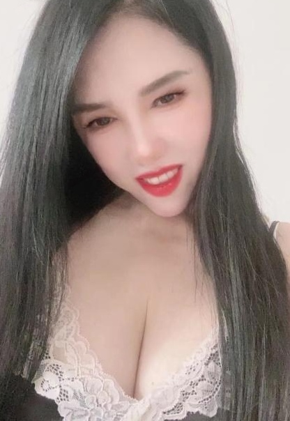 新区巨乳
