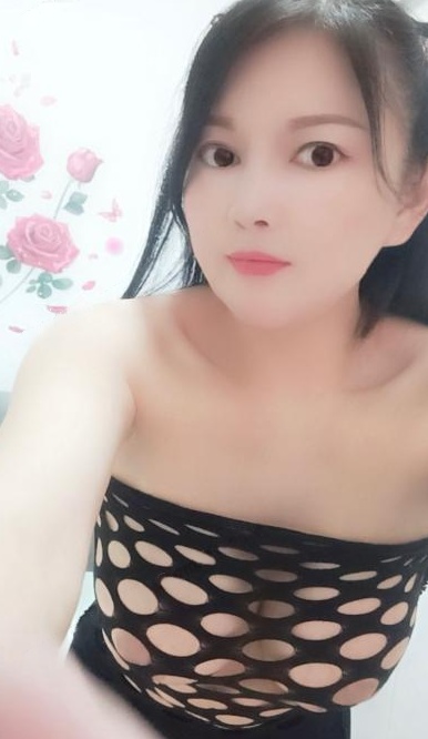 虎泉制服大奶骚货
