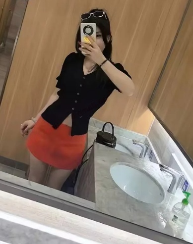 上城东站溜鸟女神