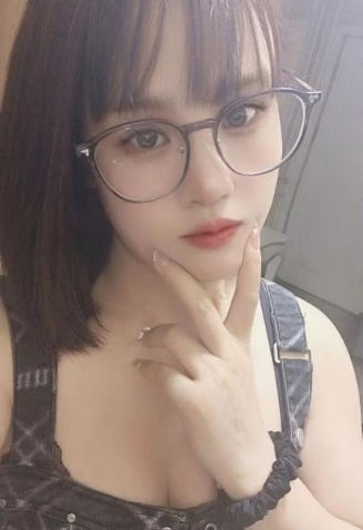 自聊自做的小仙女