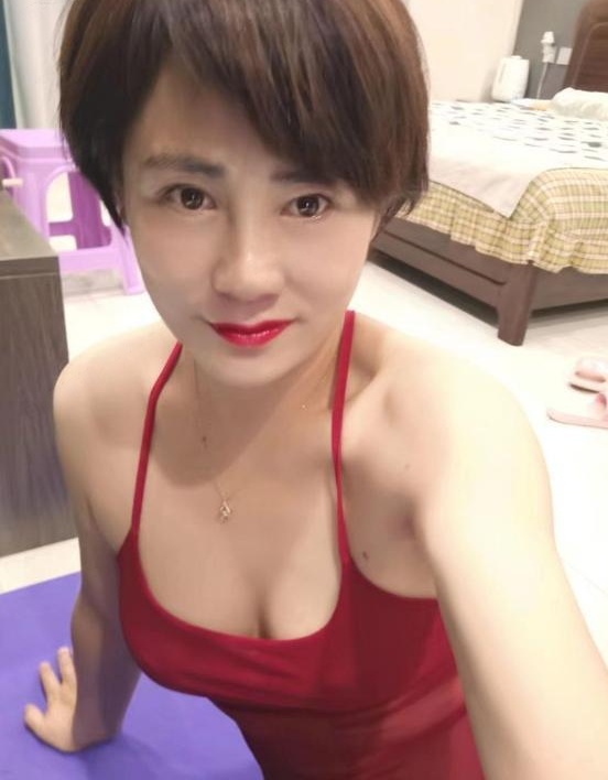 轻熟少妇小丽