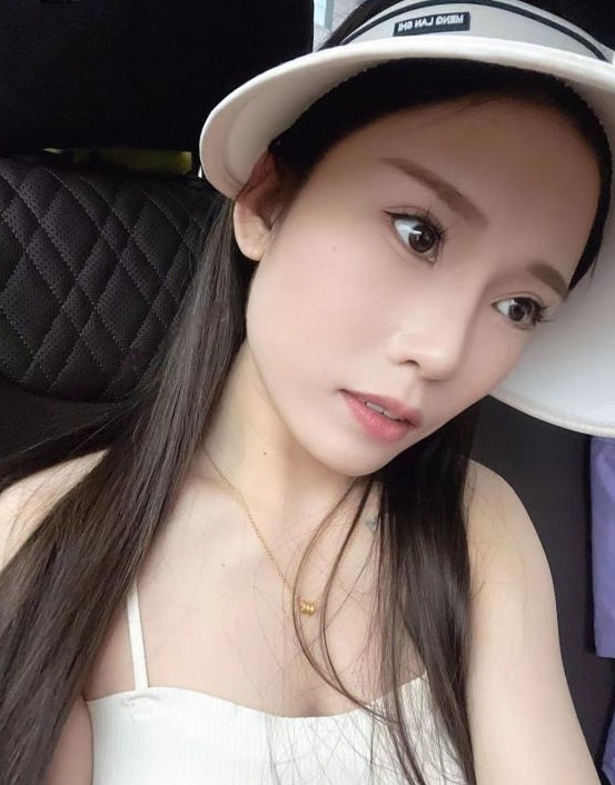 口技绝佳小女子