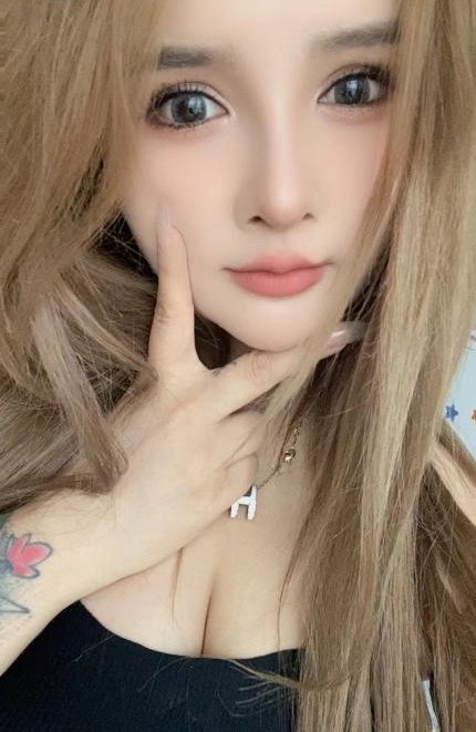 西单大胸小雨