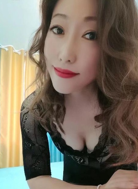 气质御姐范