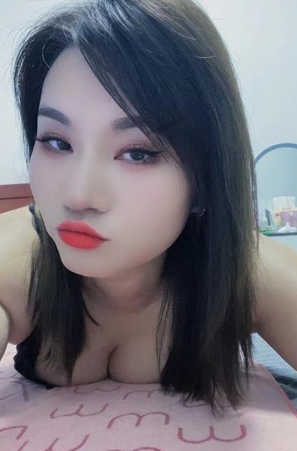 服务女王裳裳