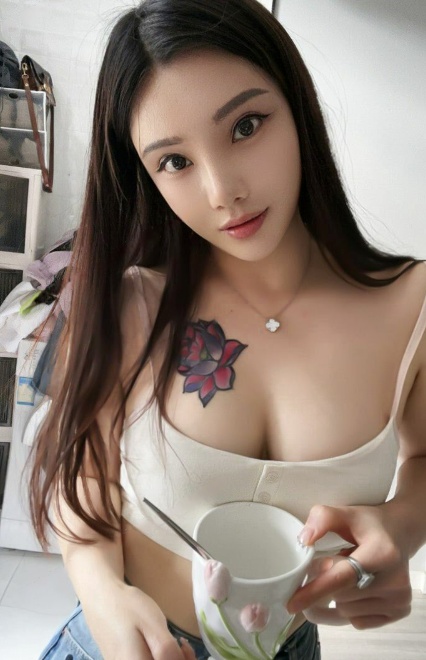 武侯瑜伽蜜臀小紫