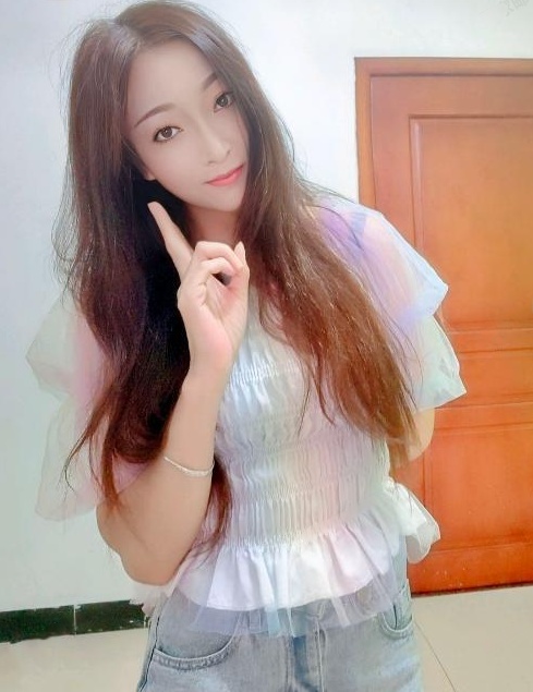 苗条爱笑少妇燕燕