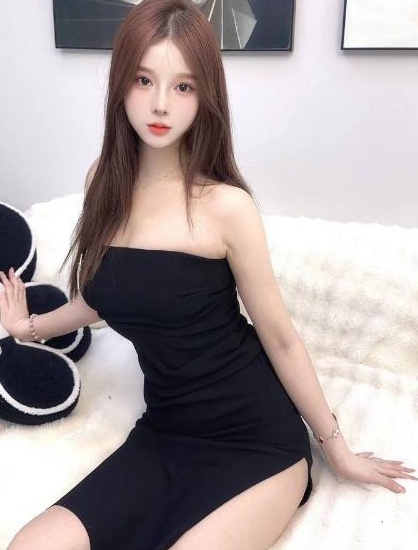 大胸高颜长腿妹