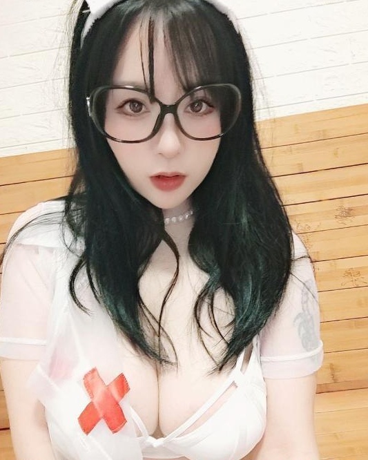 武侯情趣制服蕊姐