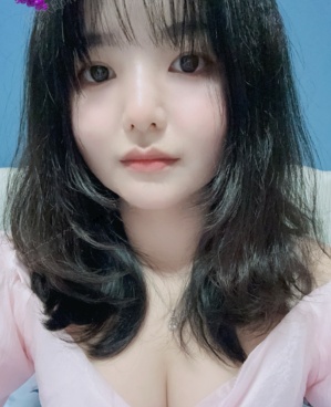 萝莉球球