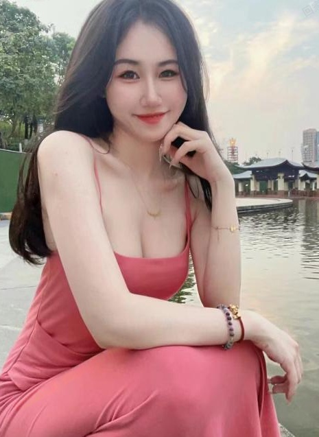 刺激体验丰满胸大妹子