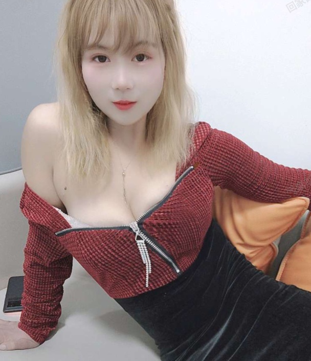 洪山大奶骚女糖糖