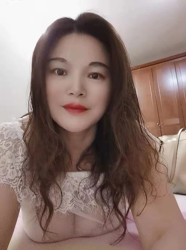 人气很高的御姐