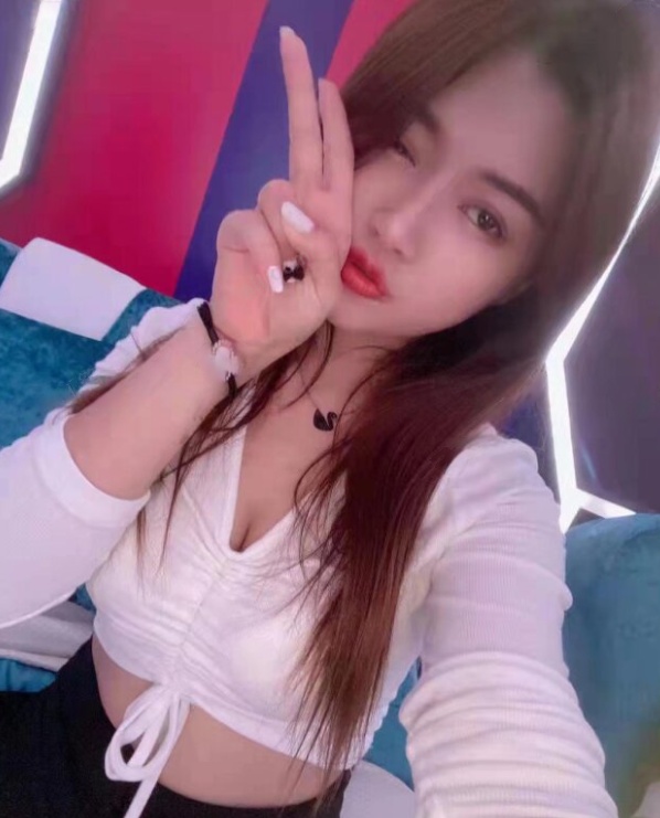 南山女王小狐仙