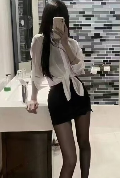 官渡kb骚逼糖糖