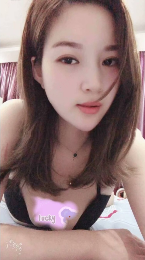 验证个身材不错的