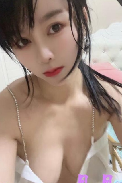 十里河D胸翘臀月月