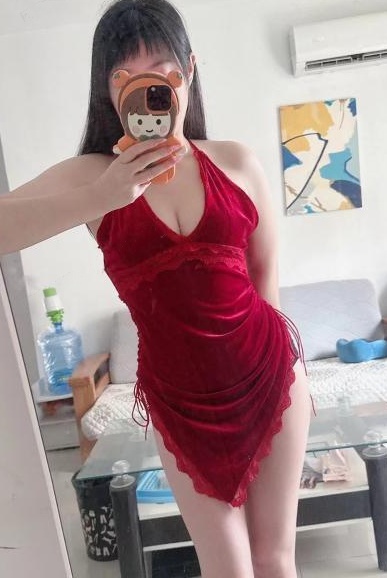风骚粉嫩妞