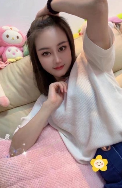 名凤服务系小绵羊