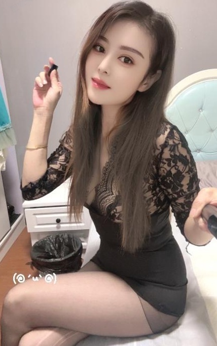 横塘长腿白皙宝藏少妇